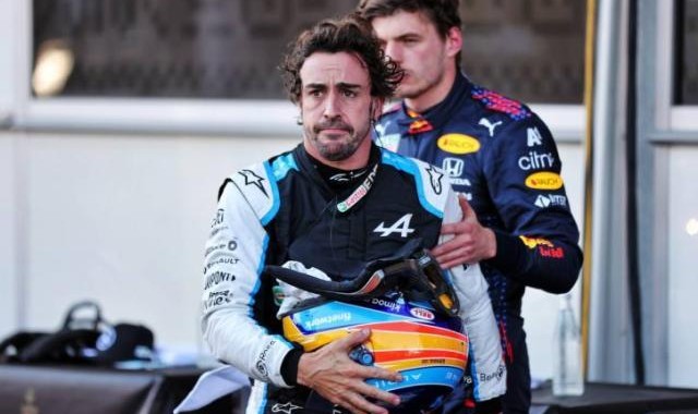 世界杯赛事直播下载-阿隆索“宝刀不老” 40岁的年纪却有着25岁的心