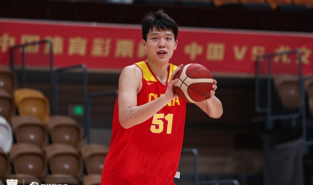 杨瀚森经过NBA的锻炼后 能在国家队展示自己的进步&amp;带来更大帮助