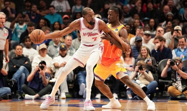 世界杯官方入口-轰35+8+4！我不会再失误了，杜兰特坦言已清醒，火箭找到赢球钥匙|凯文·杜兰特|黄蜂|休斯敦火箭队|夏洛特黄蜂队|三分球_新浪体育_新浪新闻